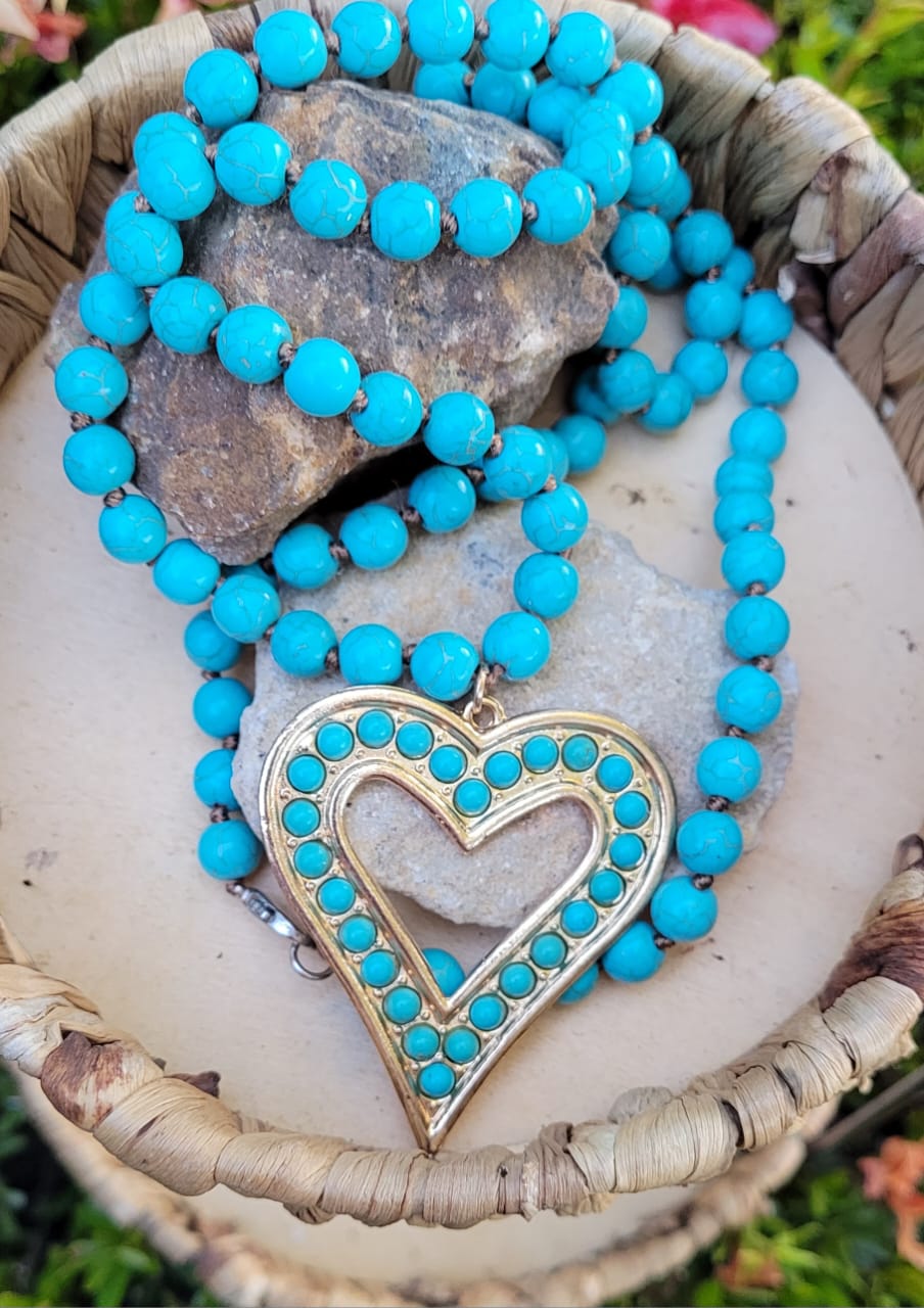 urquoise Heart Pendant Beaded Necklace ✨ Boho • Western • Statement Jewelry • Gift for Her